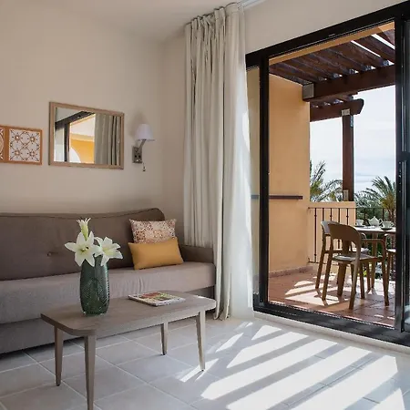 Pierre & Bonavista De Bonmont Hotel 3*