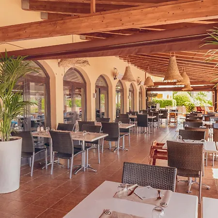 Pierre & Bonavista De Bonmont Hotel 3*